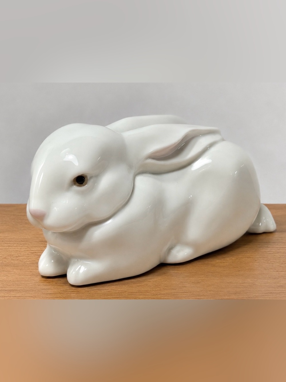 Vintage Lladró Porcelain Bunny Rabbit Figurine